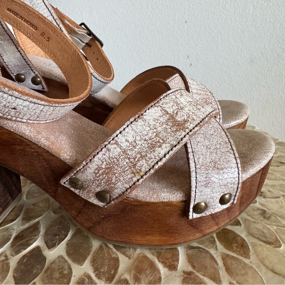 Bed Stu Kalah Leather Platform Sandals with Wooden Heel size 8.5 - Picture 2 of 12